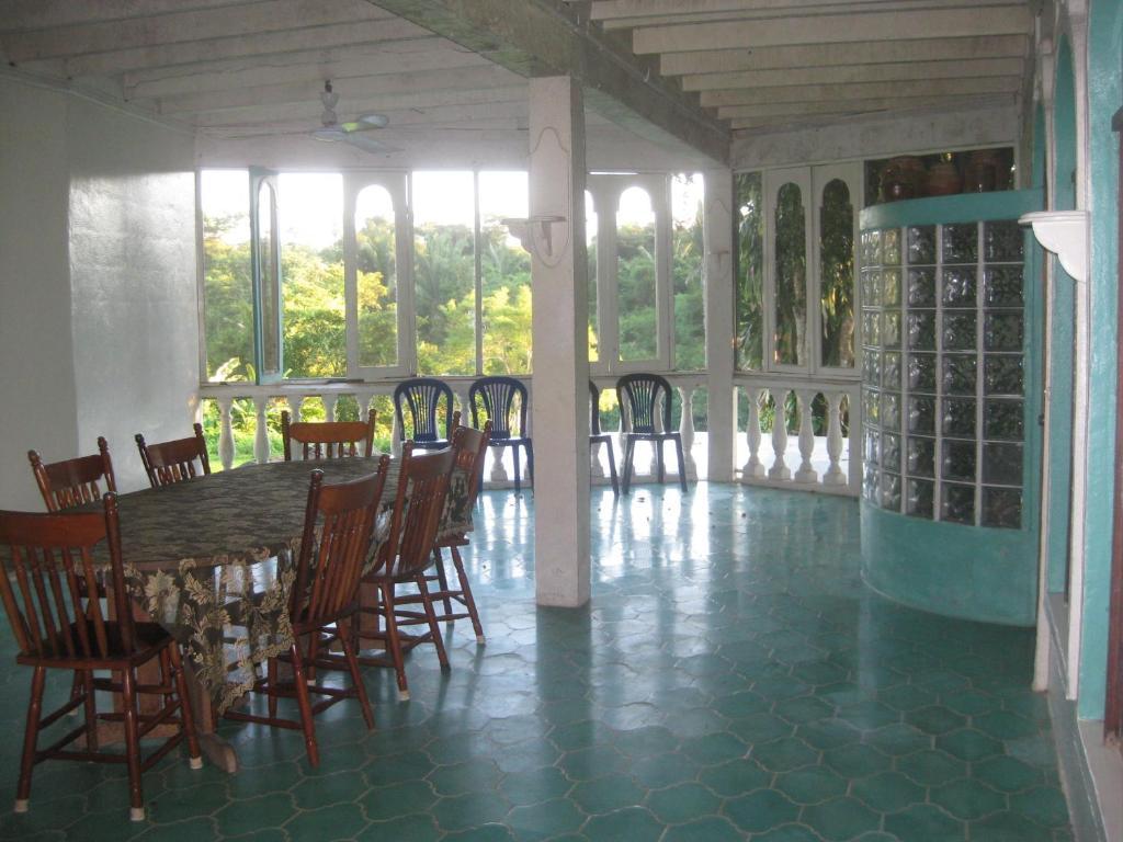 Banana Bank Lodge & Jungle Horseback Adventures Belmopan Kamer foto